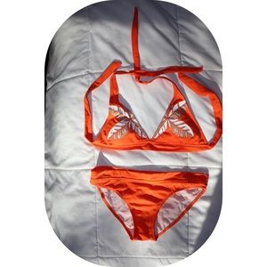 Two piece baiting suit